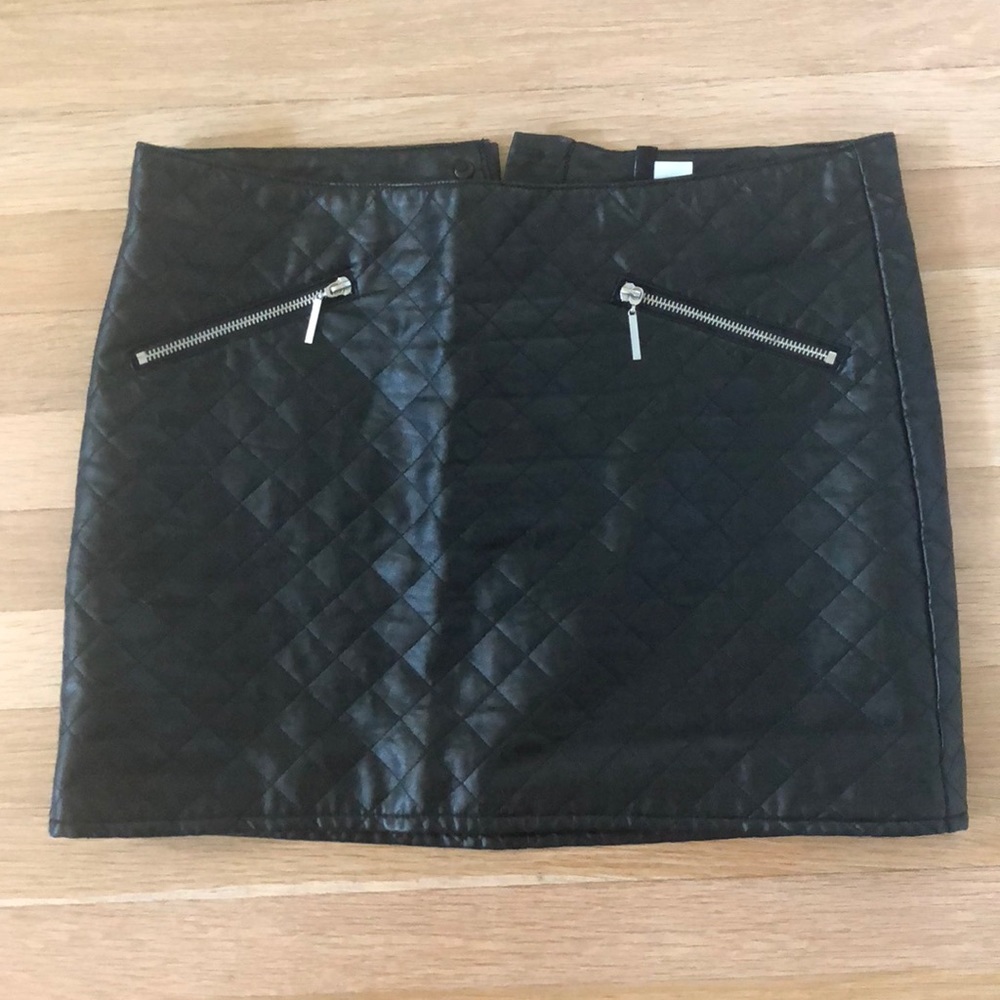 Leather skirt